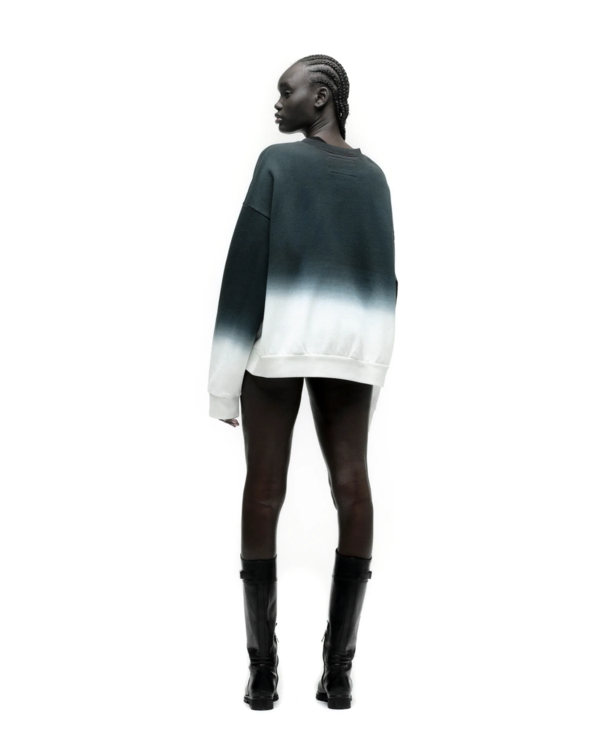 GRADIENT CREWNECK - Image 11