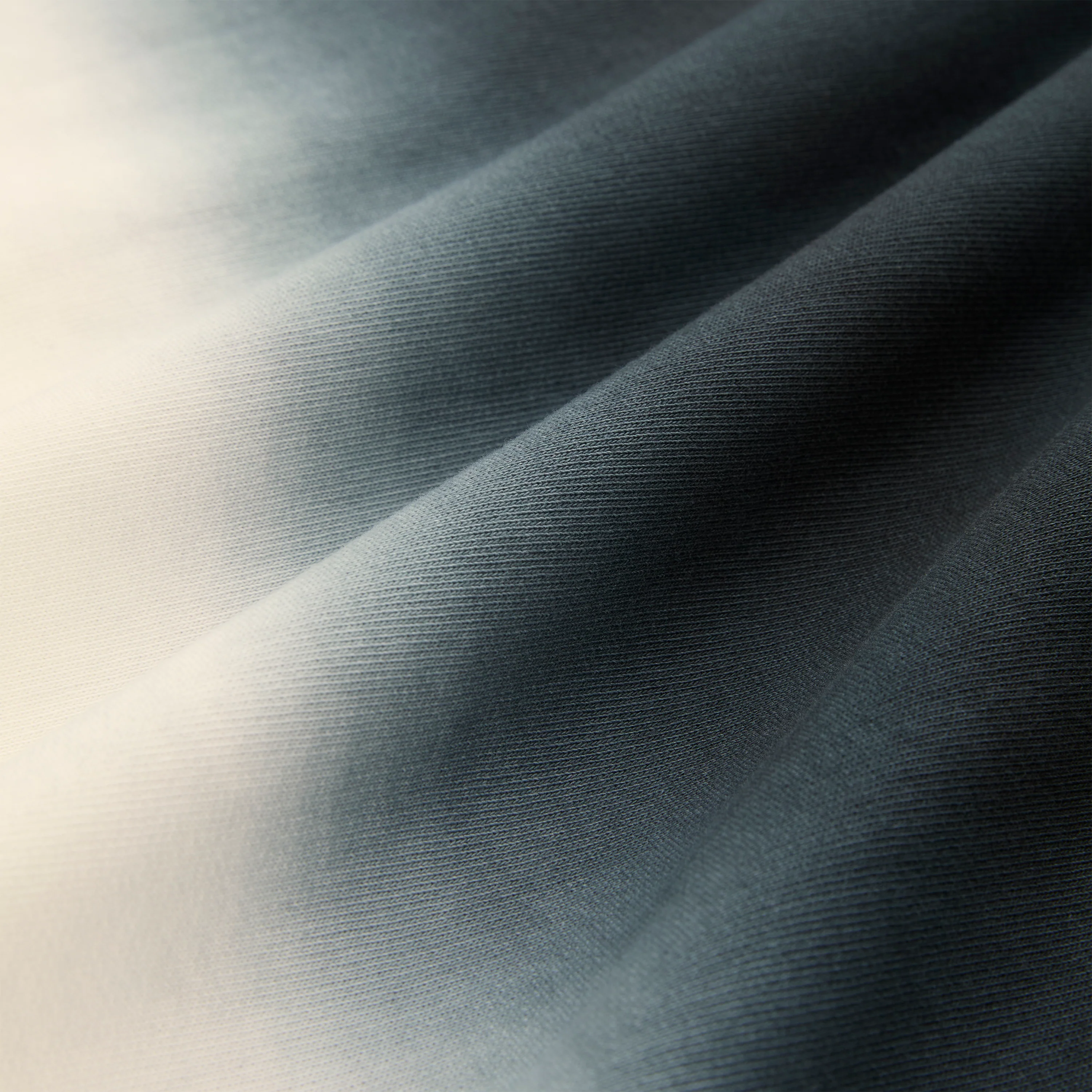 GRADIENT CREWNECK - Image 4