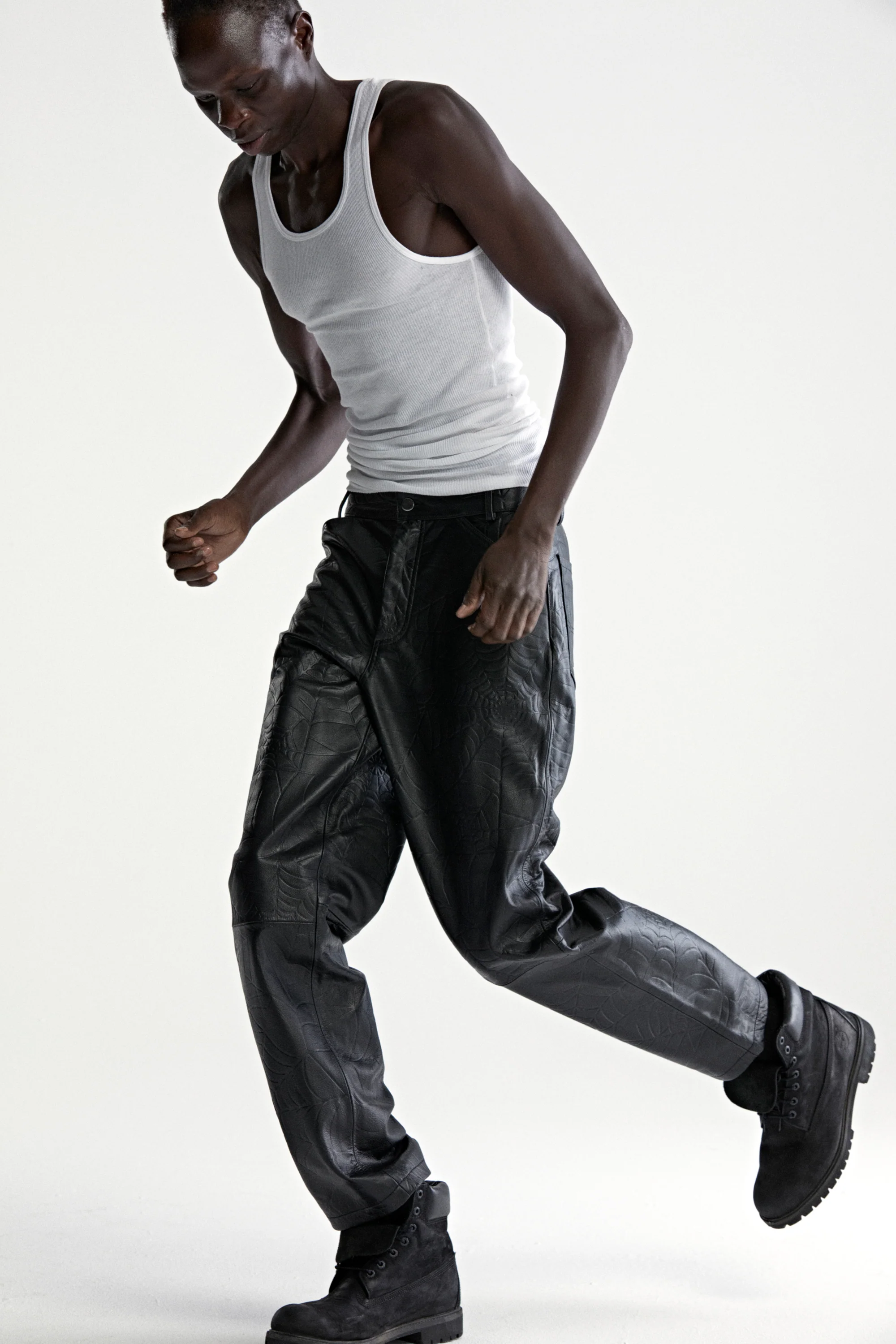 DEBOSSED WEB LEATHER PANT - Image 12