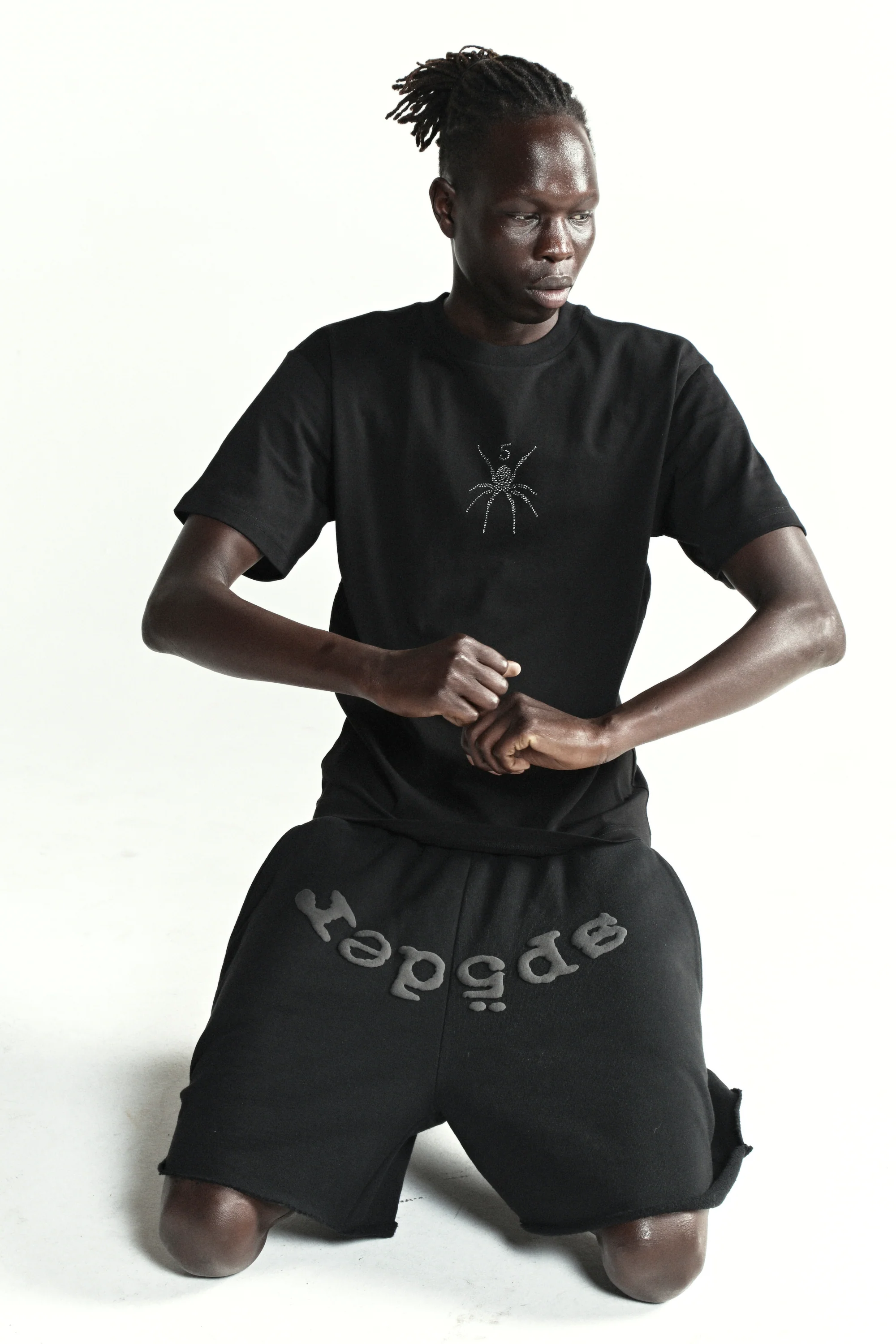 TM RHINESTONE TEE - Image 12