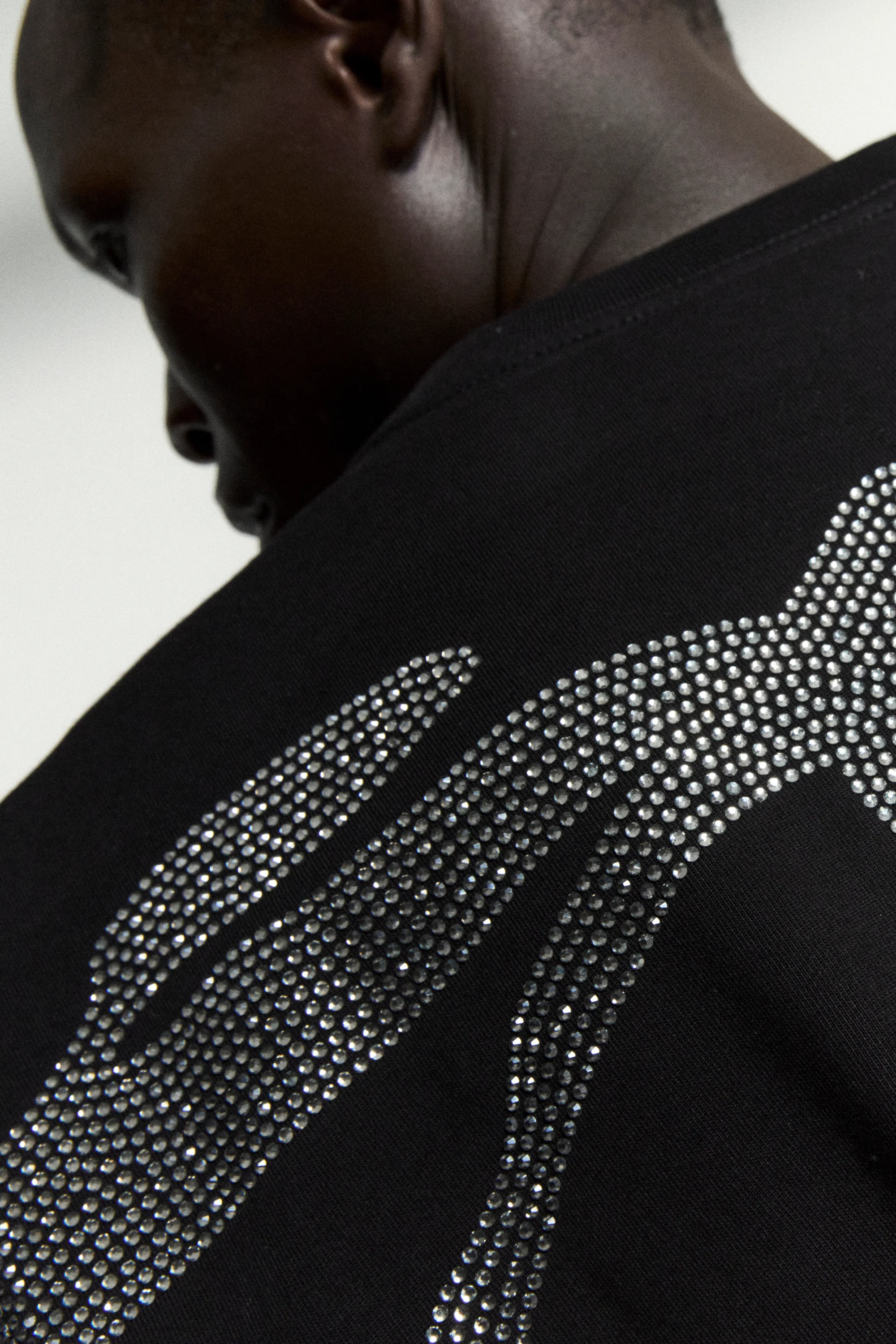 TM RHINESTONE TEE - Image 14