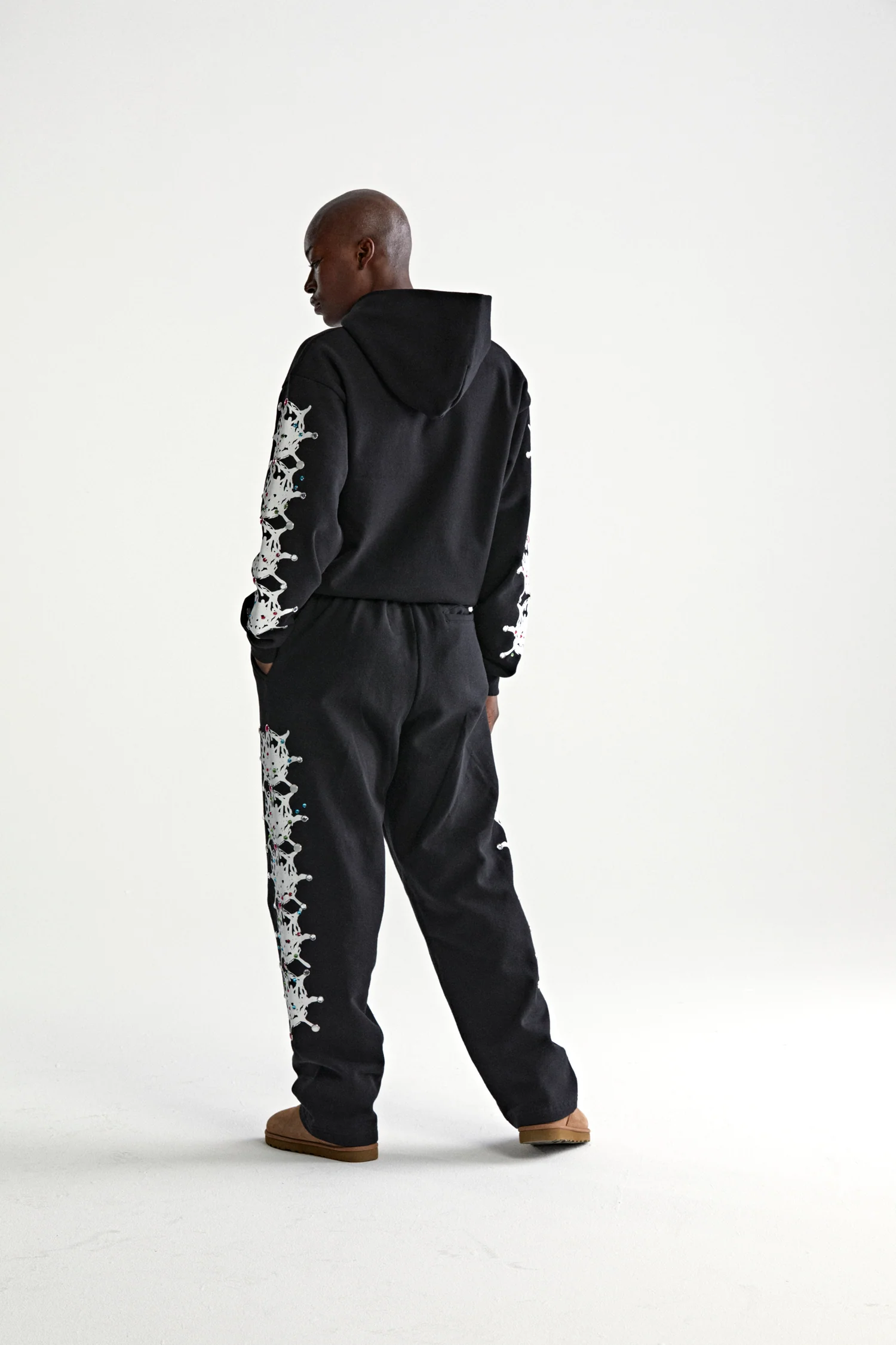 STONE HOODIE - Image 11