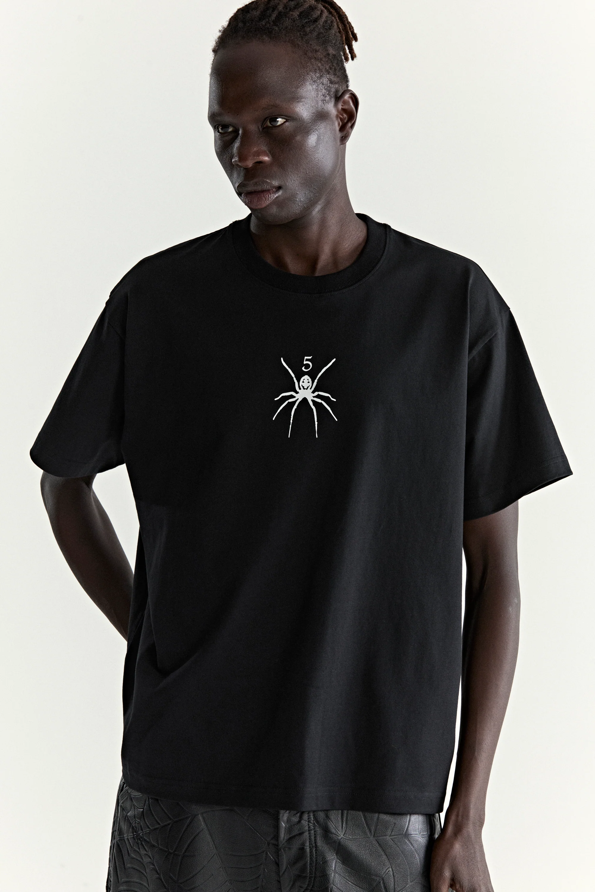 TM TEE - Image 9