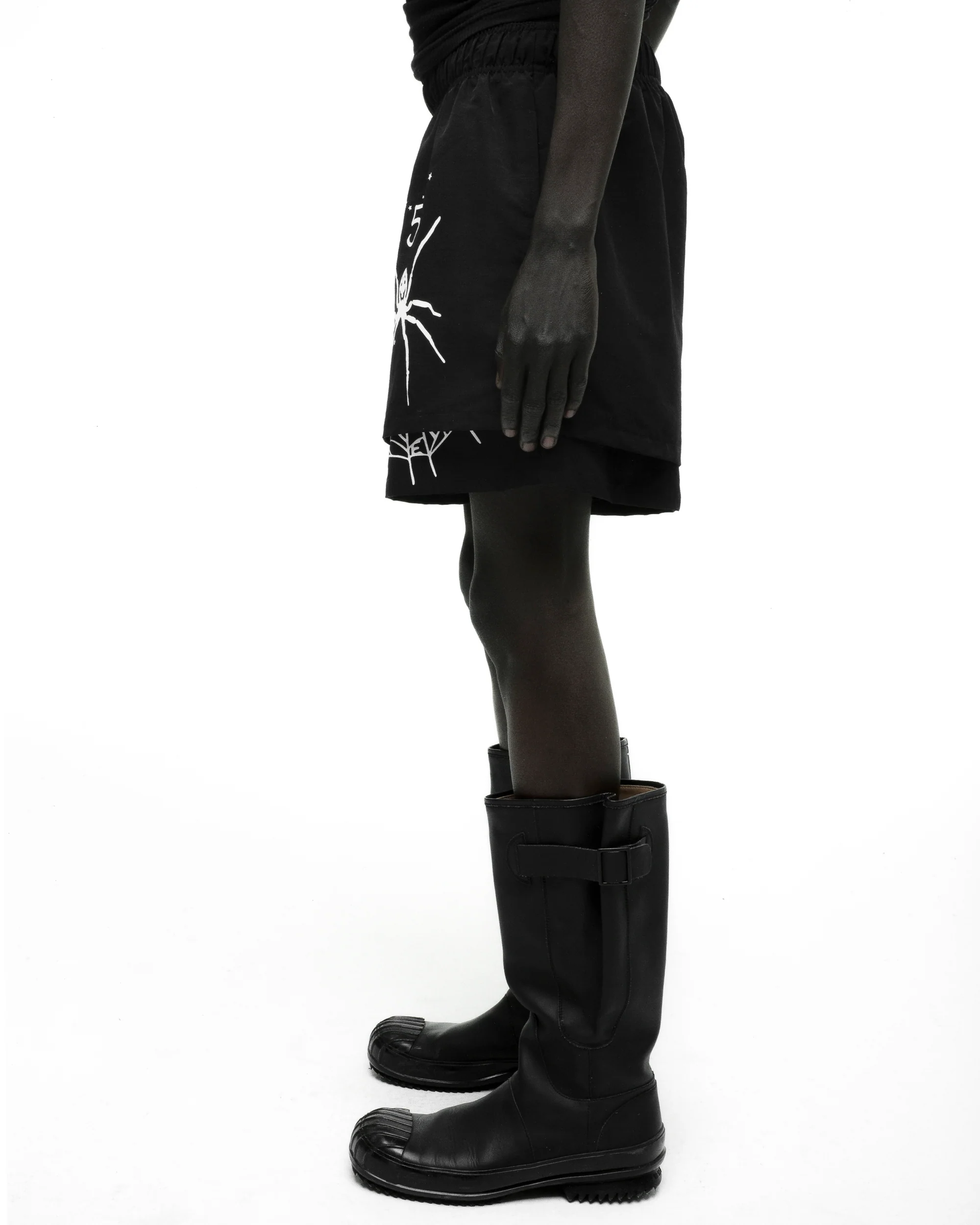 VAA DOUBLE LAYER SHORT - Image 15