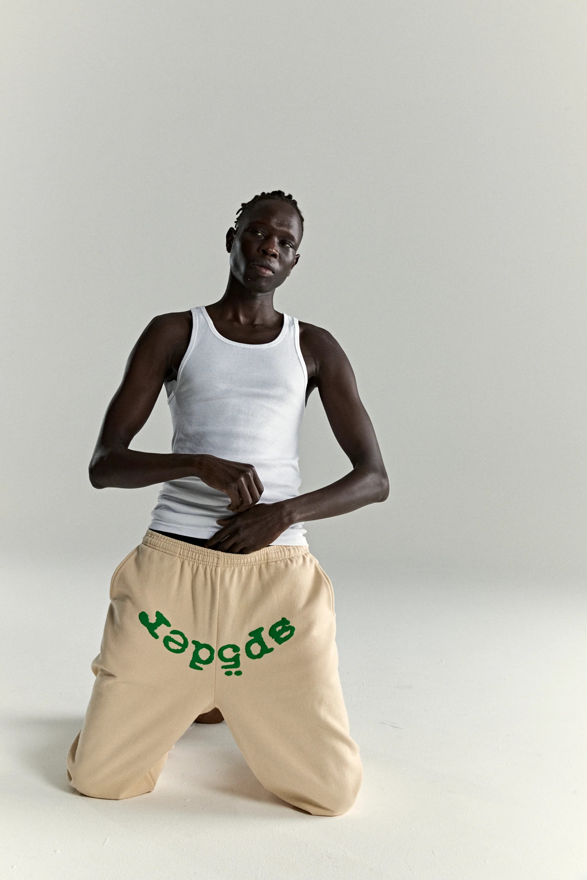 OG WEB V2 SWEATPANT - Image 15