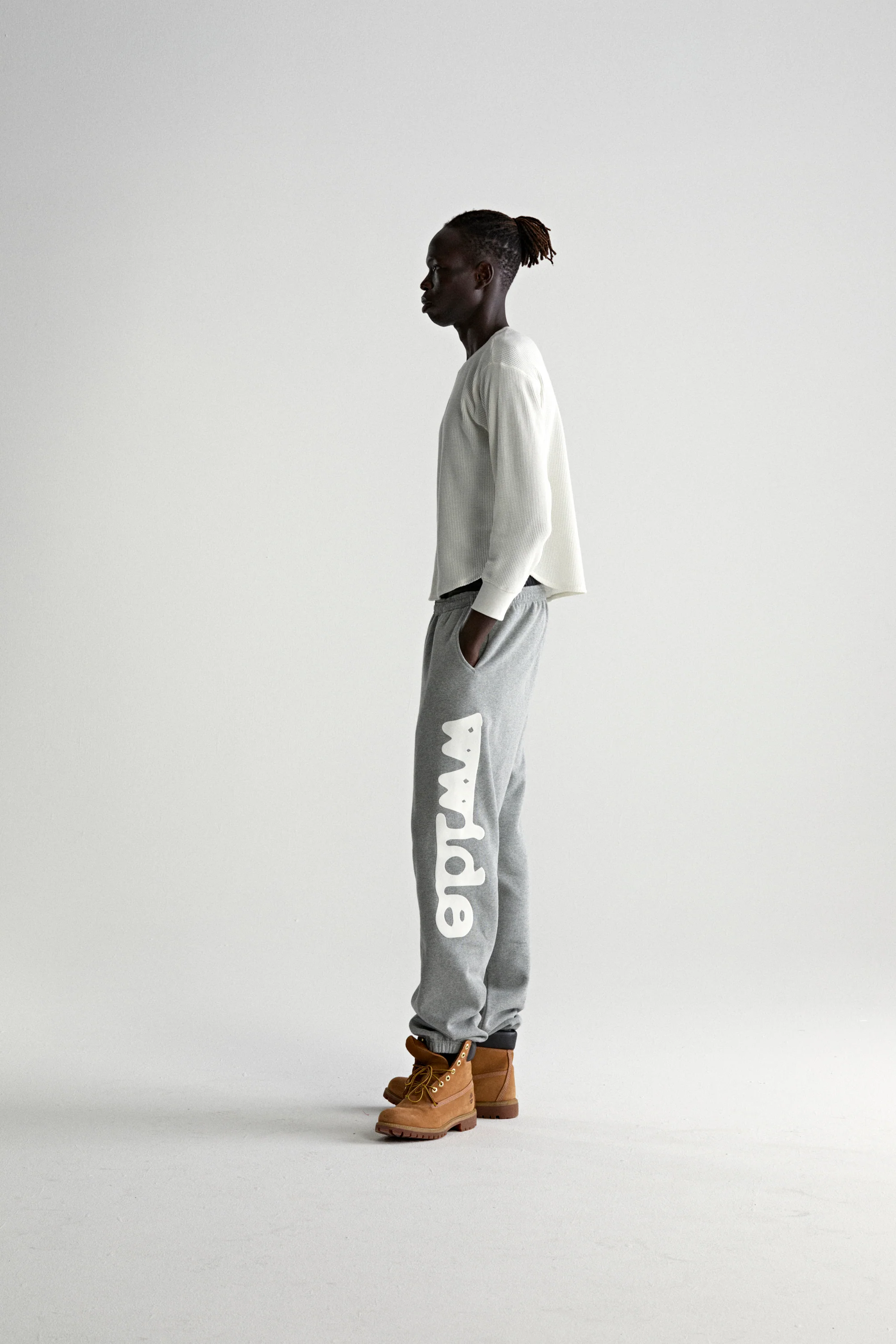 BELUGA SWEATPANT - Image 8
