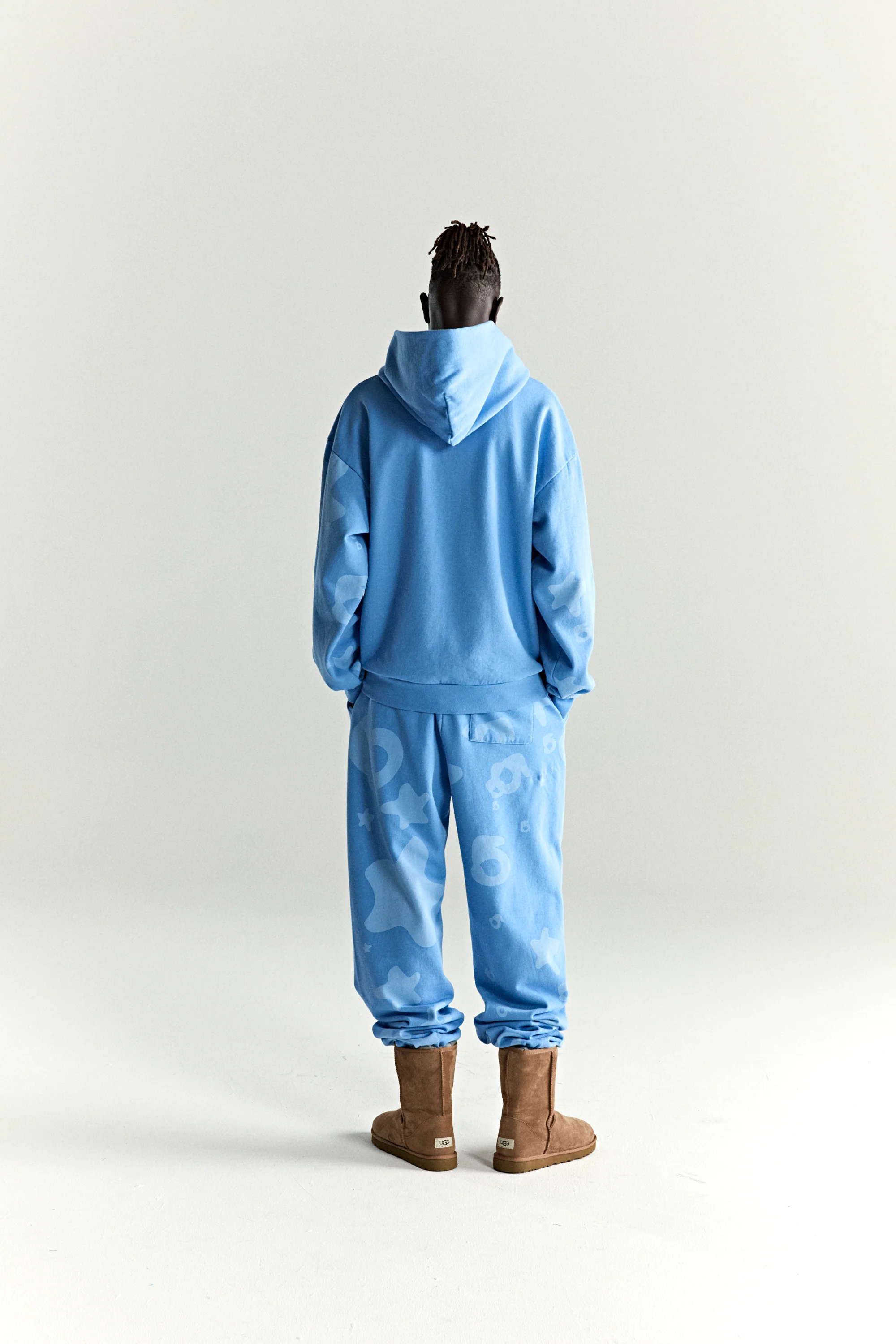BELUGA V2 HOODIE - Image 12