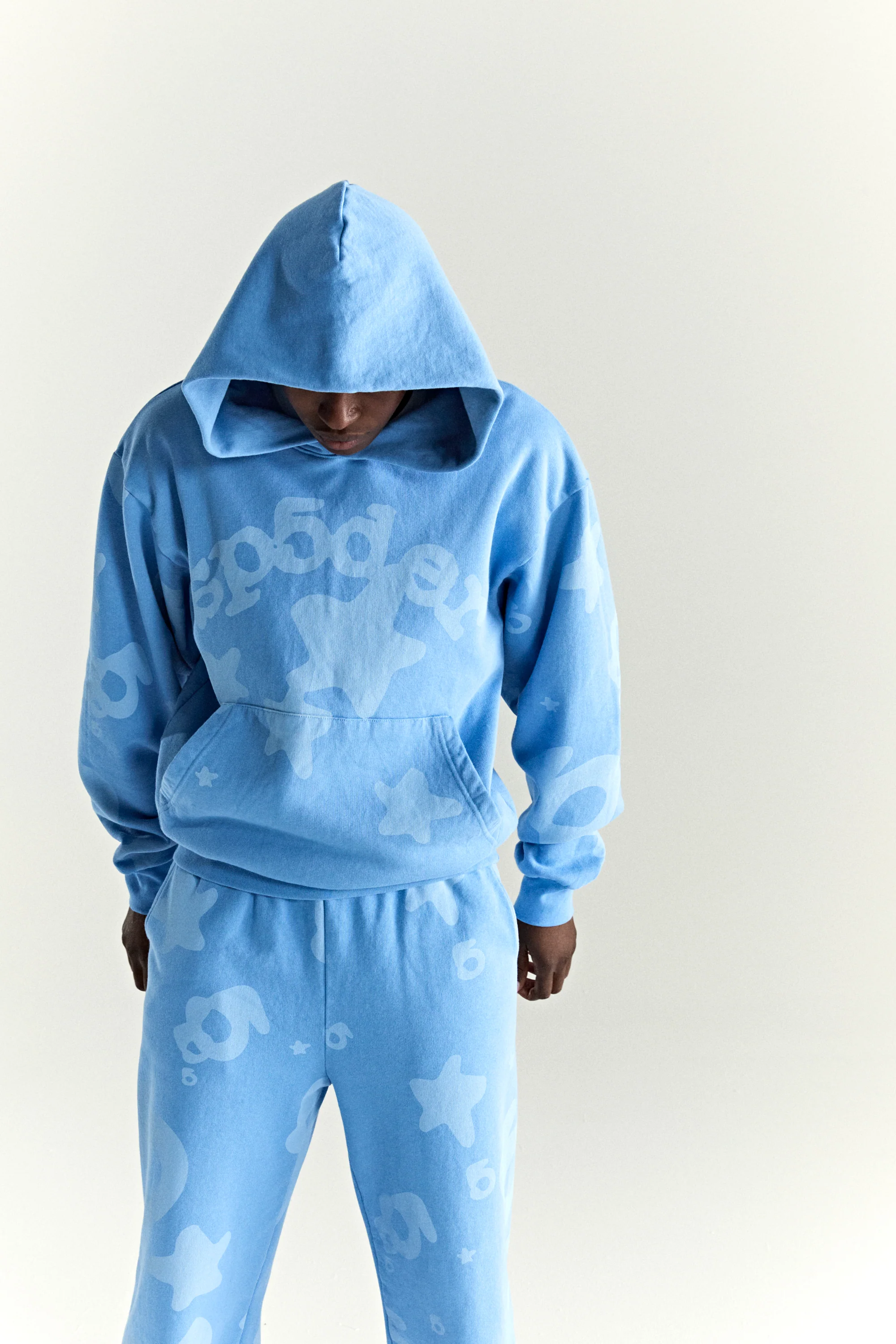 BELUGA V2 HOODIE - Image 17