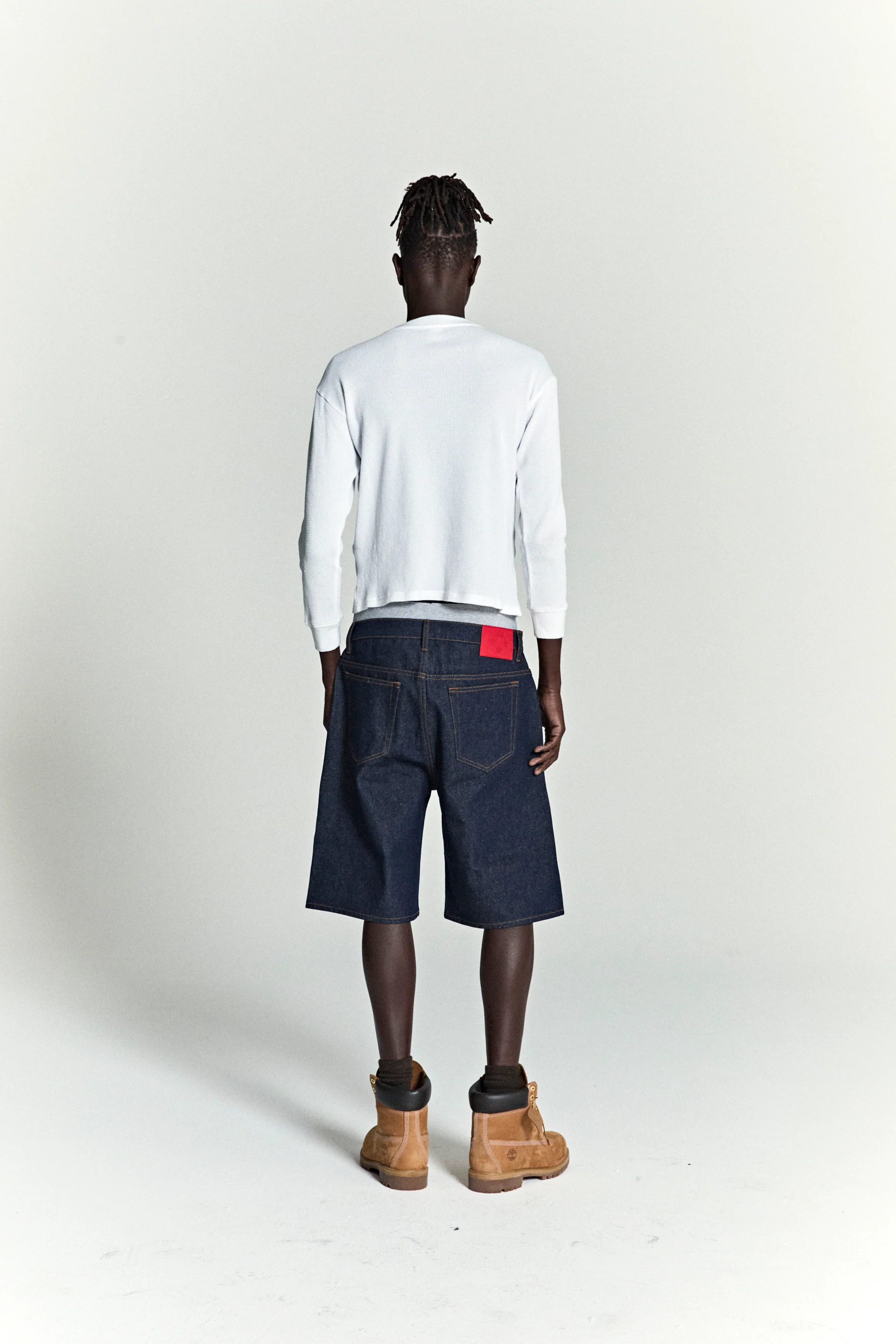 V3 LOGO DENIM SHORT - Image 6