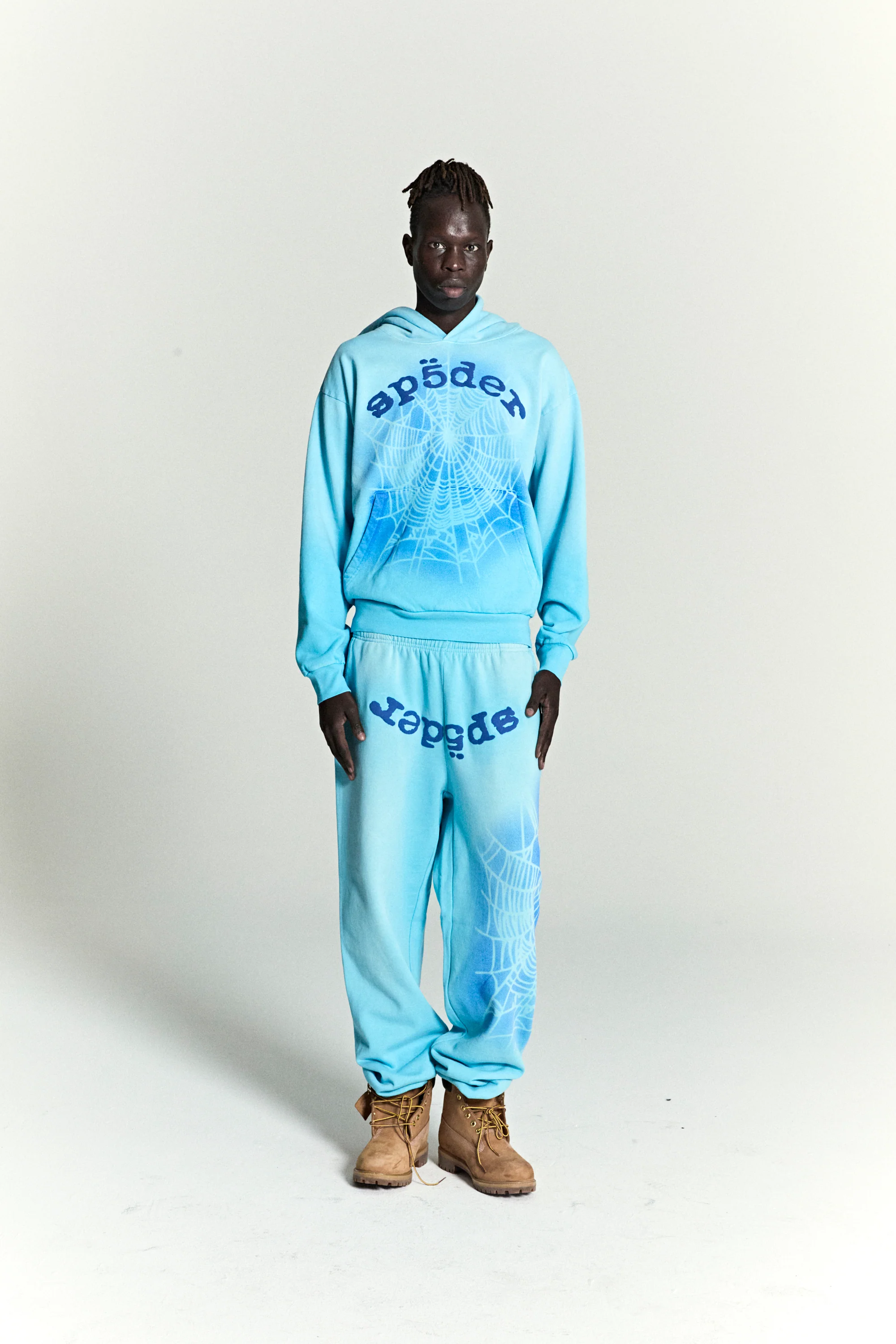 OG WEB V2 SPRAY HOODIE - Image 6