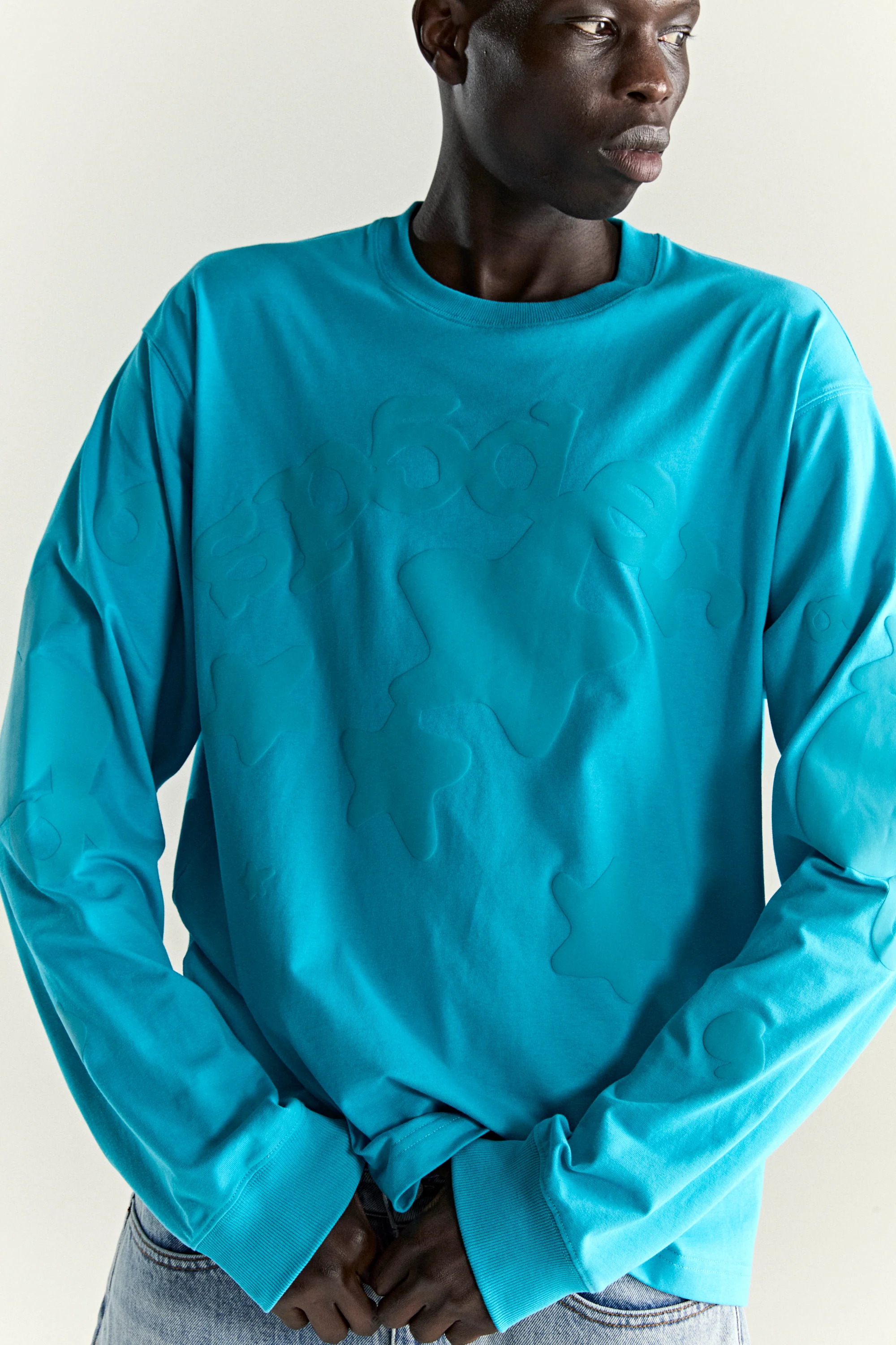 BELUGA LONGSLEEVE - Image 10
