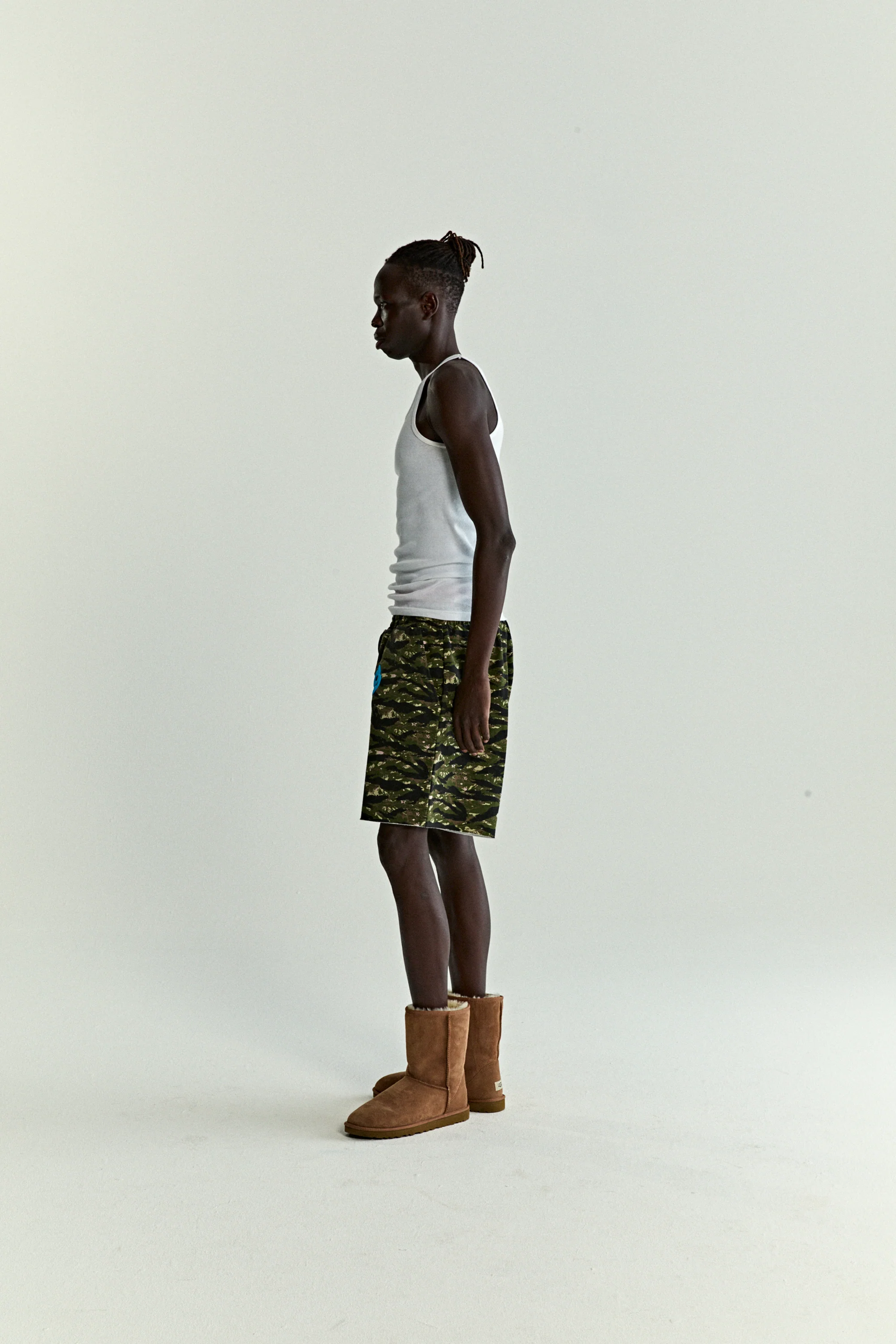 OG WEB V2 TIGER CAMO SWEATSHORT - Image 10