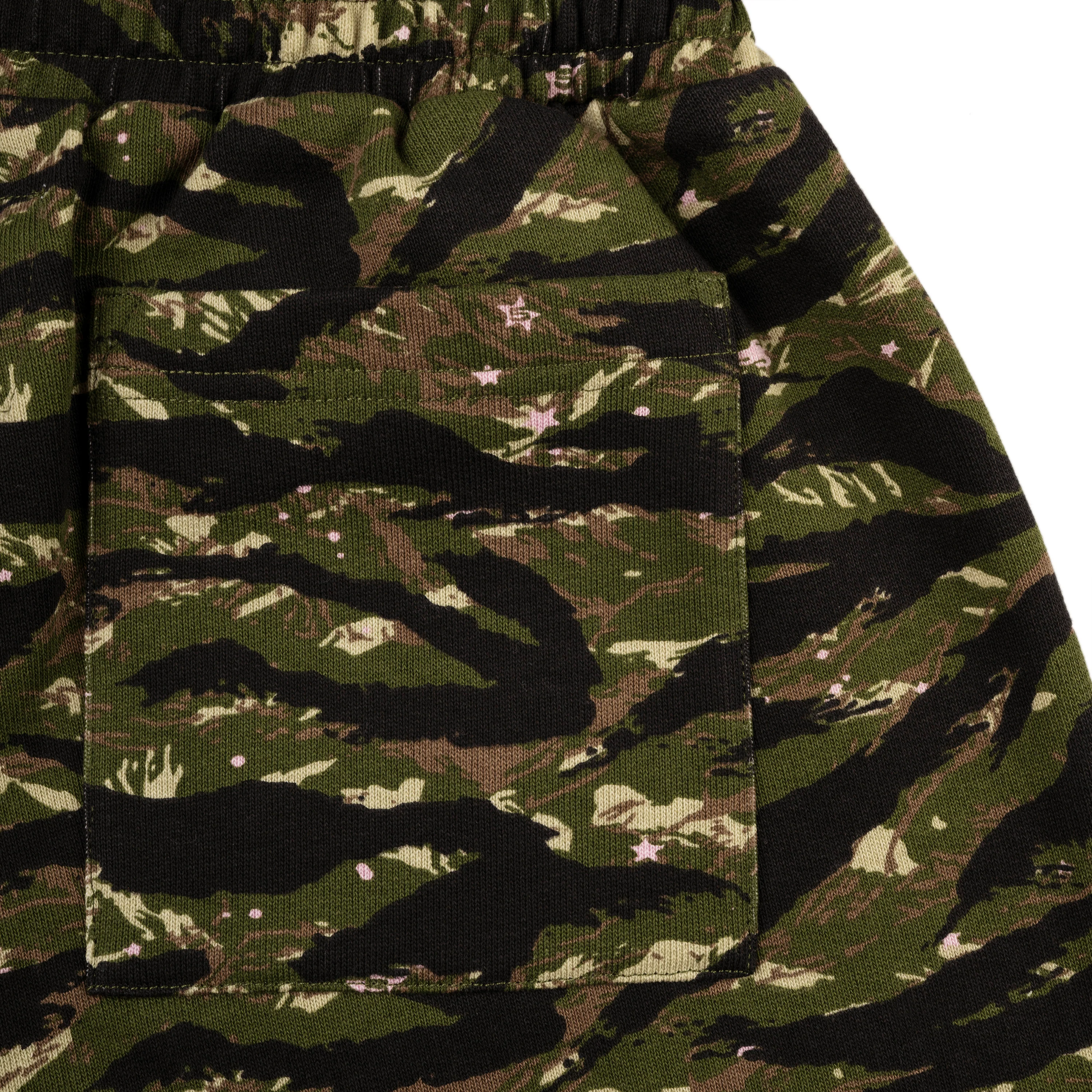 OG WEB V2 TIGER CAMO SWEATSHORT - Image 4