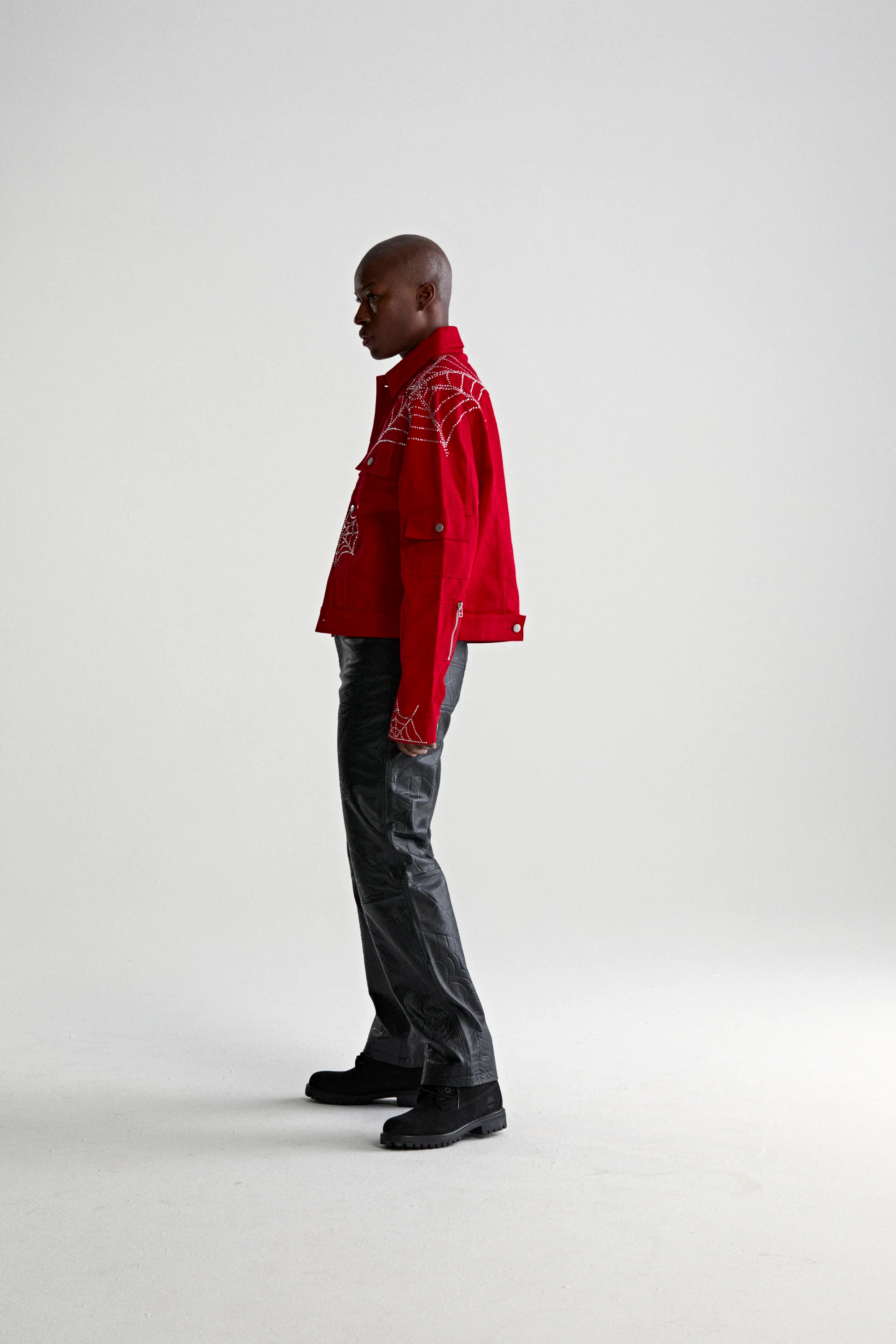 WEB DENIM CROPPED TRUCKER JACKET - Image 11
