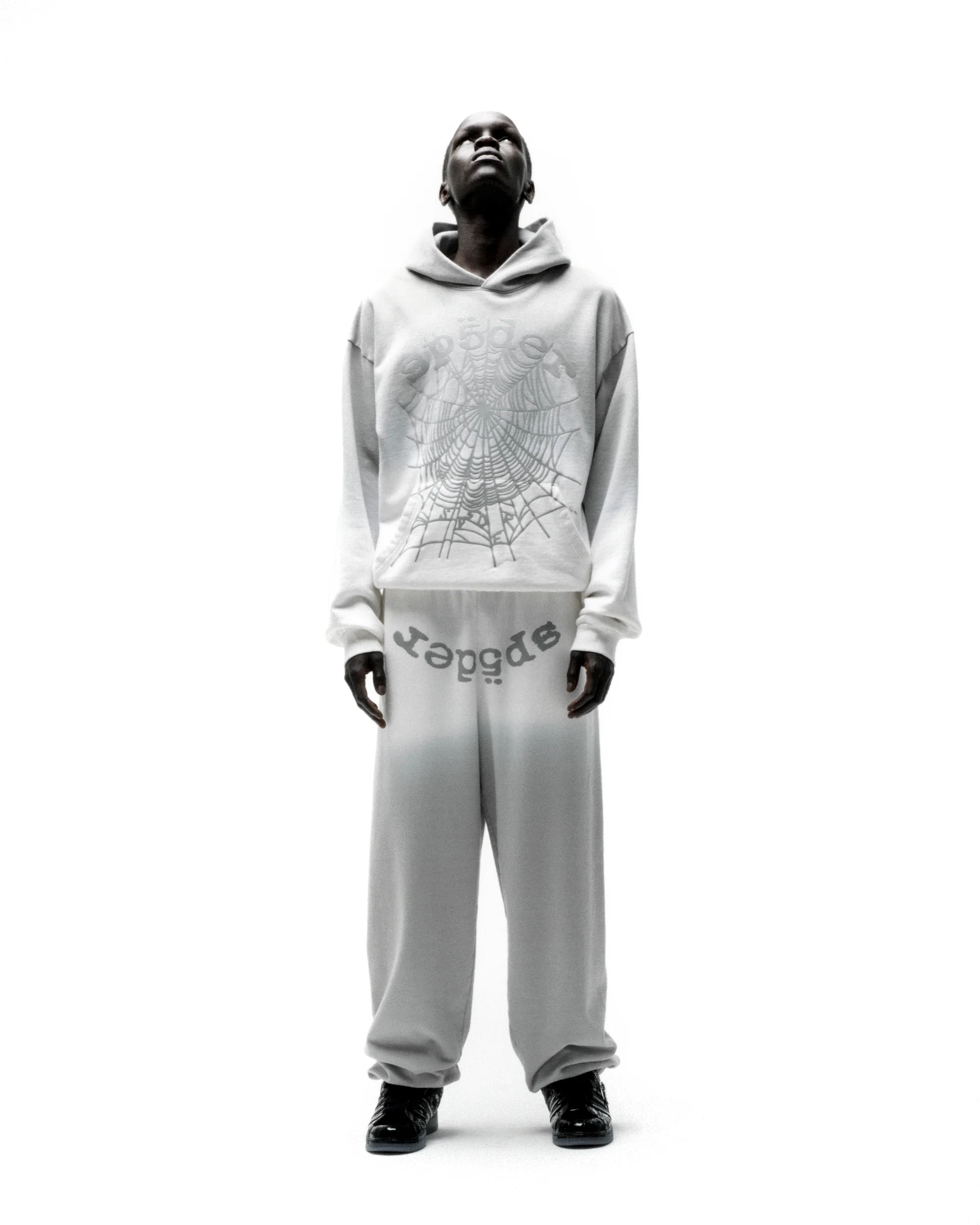 OG WEB OMBRE HOODIE - Image 4