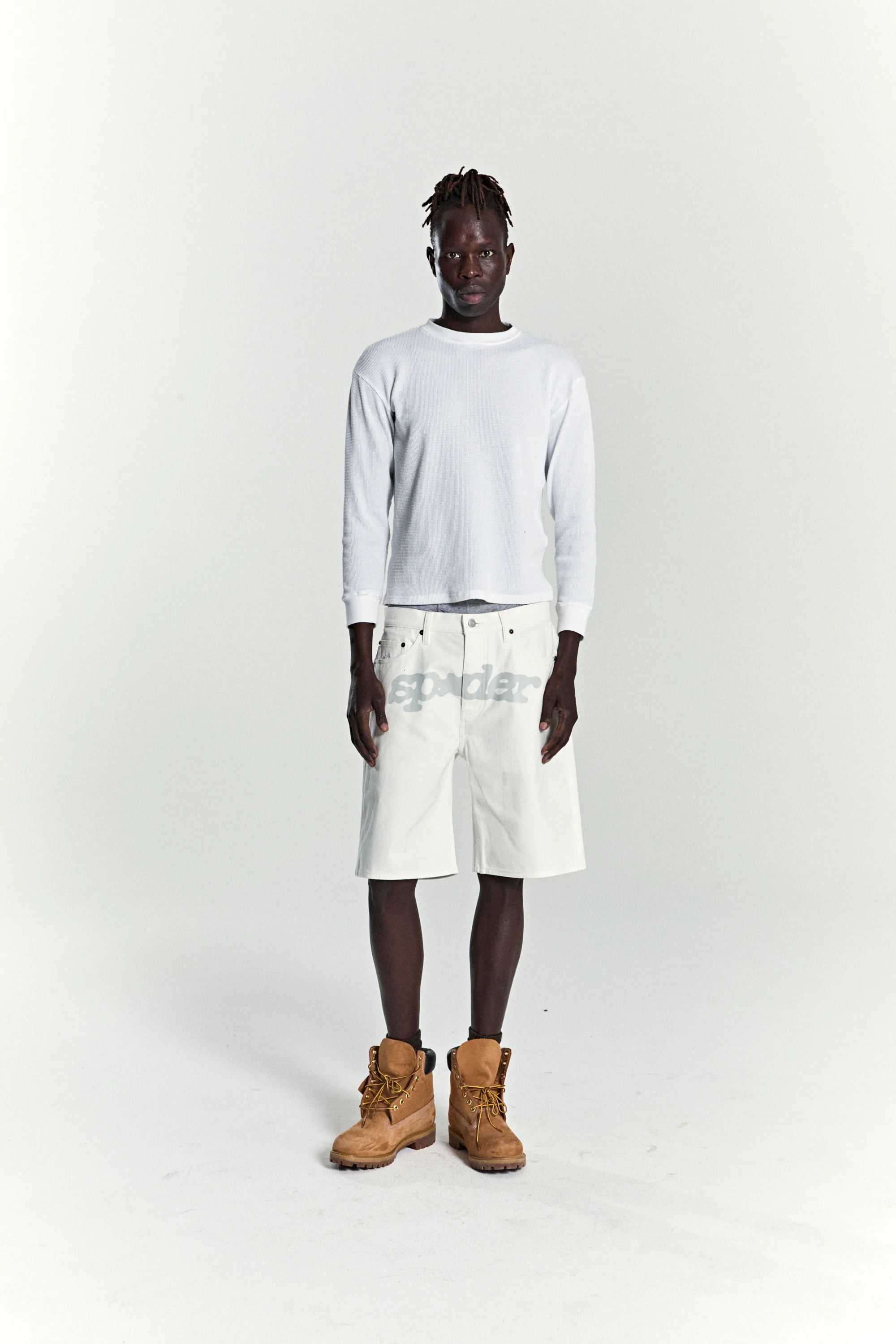 V3 LOGO DENIM SHORT - Image 3