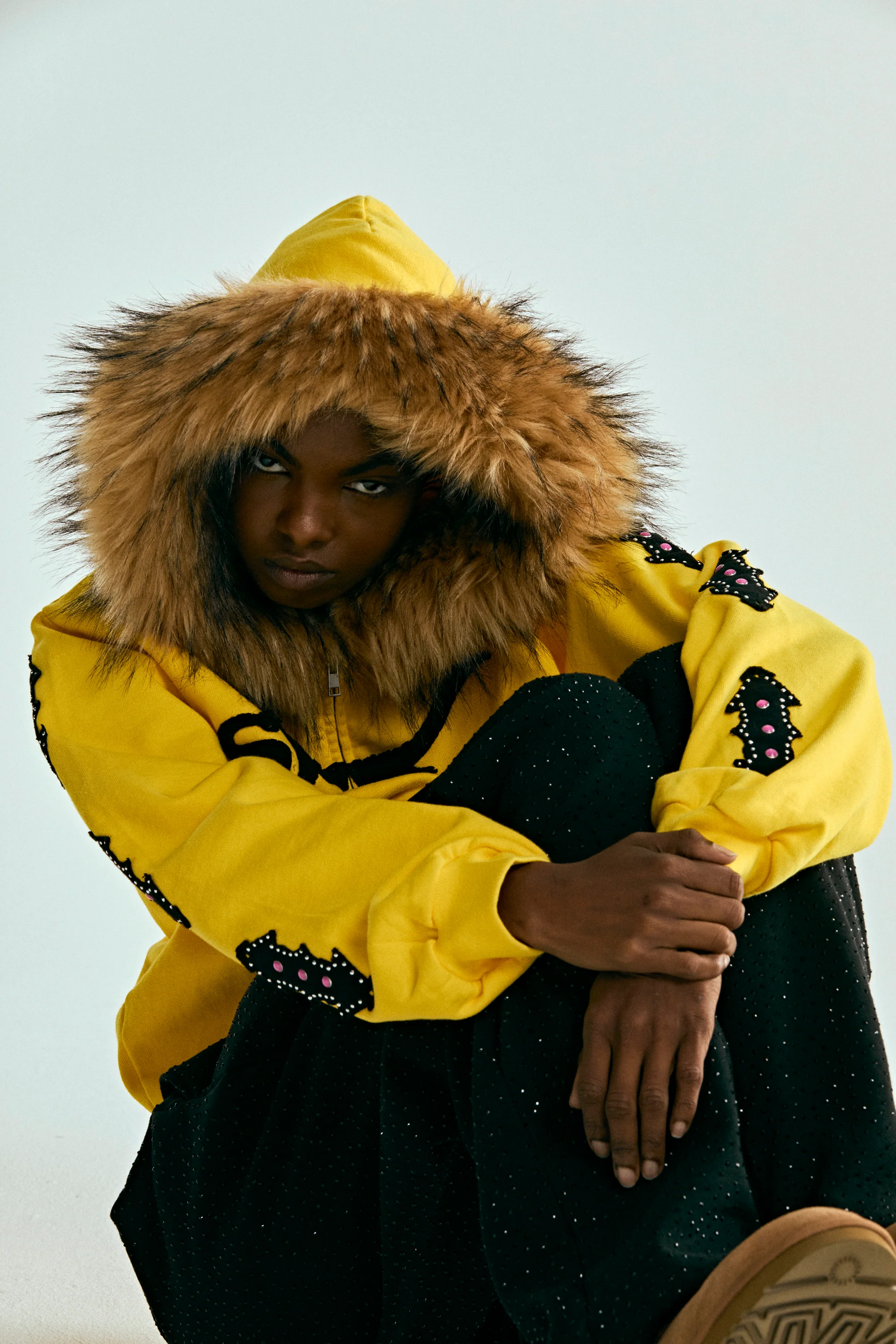 FUR HOODED ZIP UP SWEATSHIRT - Image 18
